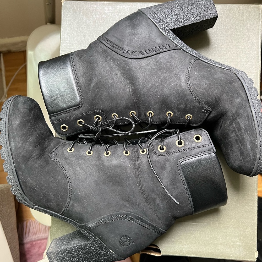 woman's timberland Glancy boots size 9